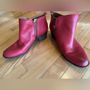 Lucky Brand Basel Boot Bootie Red 9.5